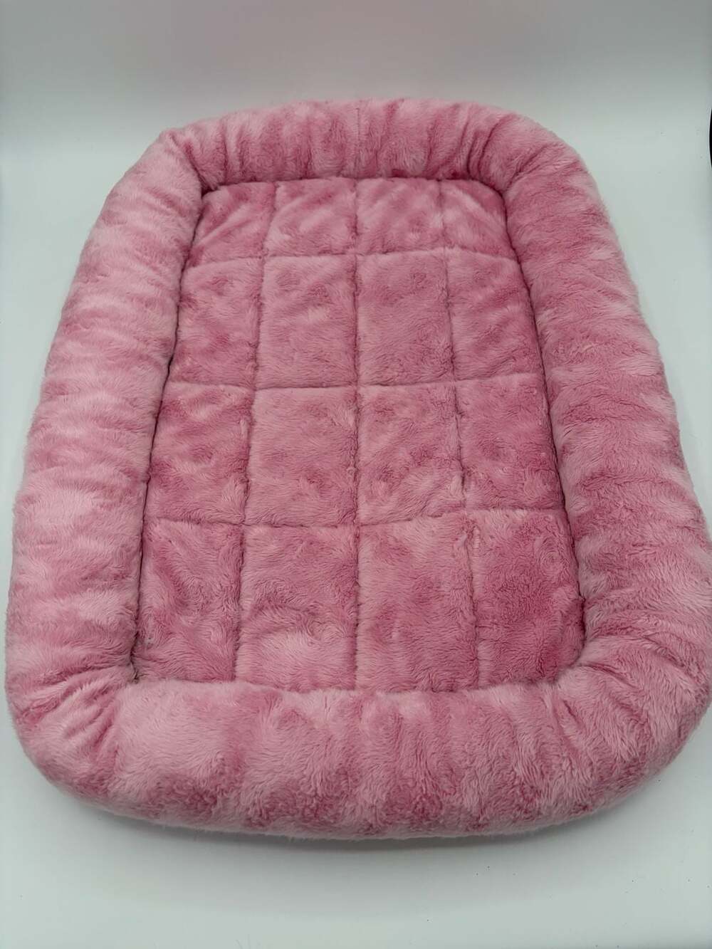 Quiet Time Fashion Pet Bed Model 40218-PK 17 x 12 Pink